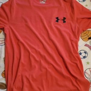 Under Armor t shirt red